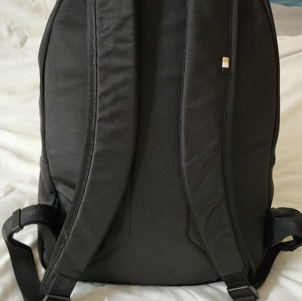 Hugo Boss backpack - Picture 7 of 9